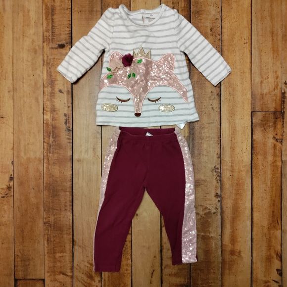 Mikey & Lottie Other - Outfit for baby girl, size 12 months Mikey & Lottie